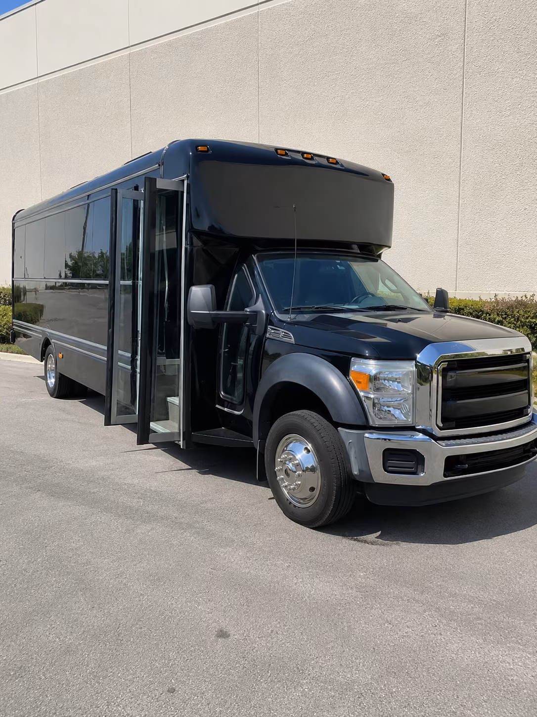 Baton Rouge Bachelor & Bachelorette Transportation party bus exterior