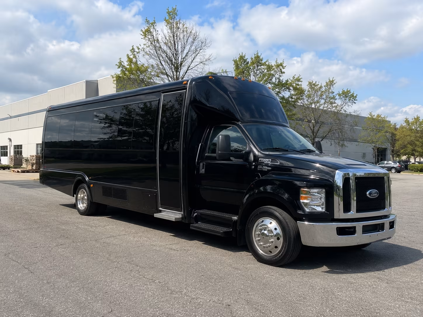 Baton Rouge Birthday, Sweet 16, & Quinceañera Transportation party bus exterior