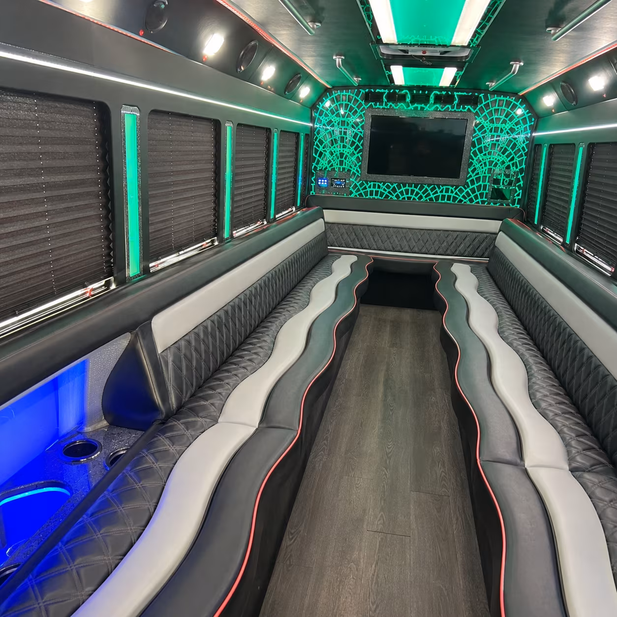 Baton Rouge Prom & Homecoming Transportation party bus exterior