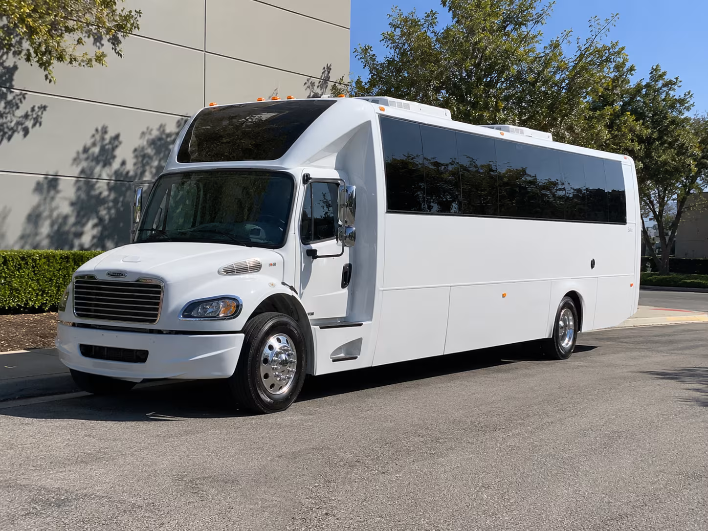 Baton Rouge Prom & Homecoming Transportation onboard seating