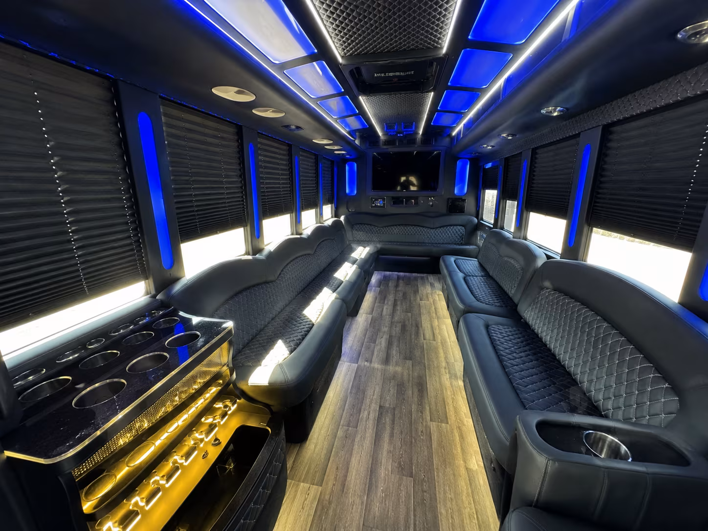 Baton Rouge Winery Tour & Pub Crawl Transportation