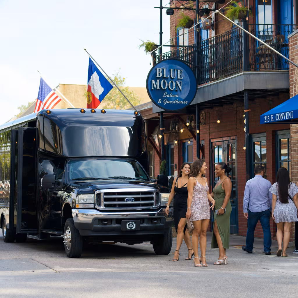 The Blue Moon Saloon & Guesthouse